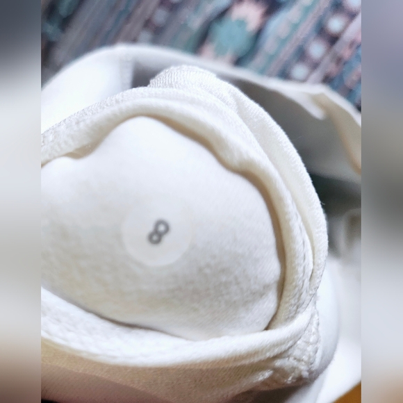 Lululemon Astro Pant (Regular). Size 8. Very soft. Gray - Picture 11 of 14